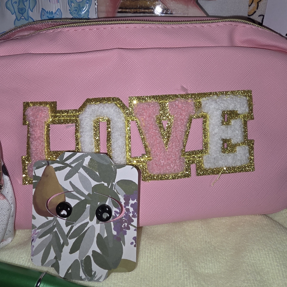 Pink 'LOVE' Cosmetic Pouch with Dog-Themed Accessories - Picture 7 of 9